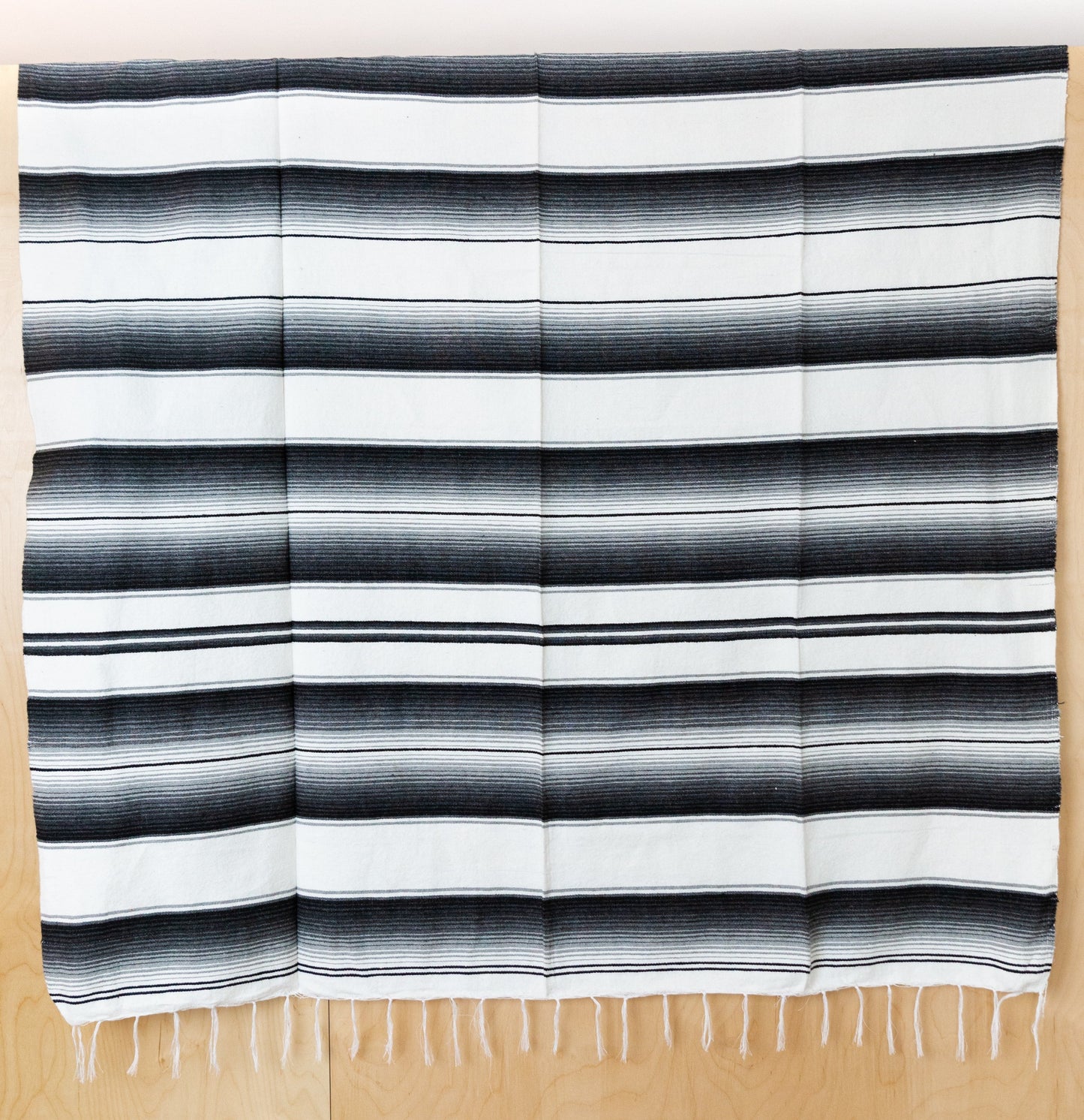 Serape Mexican Blankets - White/Gray